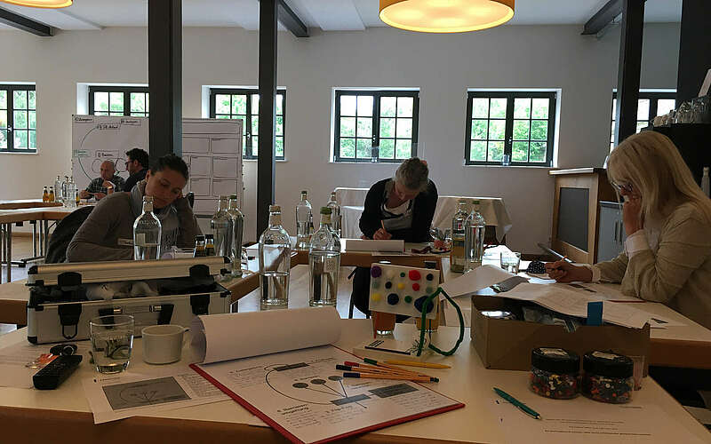 



    
        
                ProduktSchmiede1 PaulinenHof Arbeitsgruppen2
            
        
                
                
            
    
