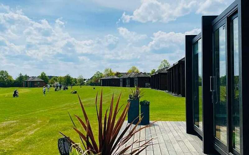 



    
        
                Golfblocks - Co-Working Space auf dem Golfplatz
            
        
                
                
            
    
