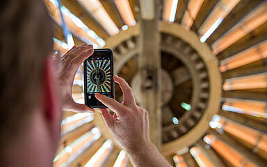 Handyfoto in der Scheunenwindmühle Saalow 