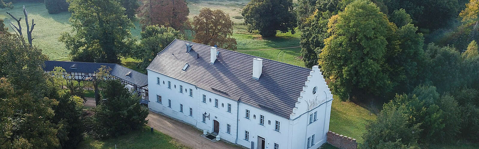 Drohnenaufnahme Schloss Baruth,
        
    

        Foto: Tourismusverband Fläming e.V./Steven Hille