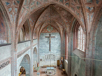 Burgkapelle Ziesar mit Blick auf den Altar 