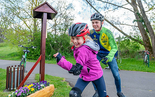 Skatehotel Gutshaus Petkus - skatende Kinder