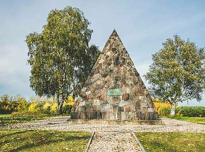 Städteporträt Großbeeren - Bülow-Pyramide