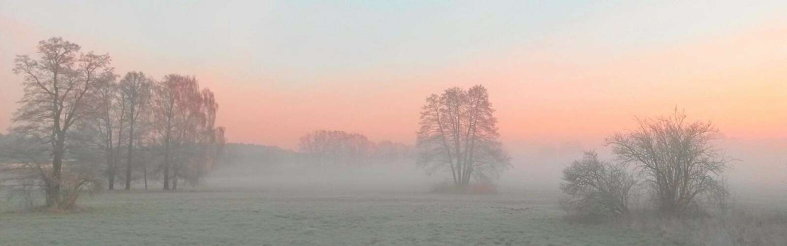 Bunter Himmel und Nebel bei Beelitz,
        
    

        Foto: Tourismusverband Fläming e.V./Fanny Raab