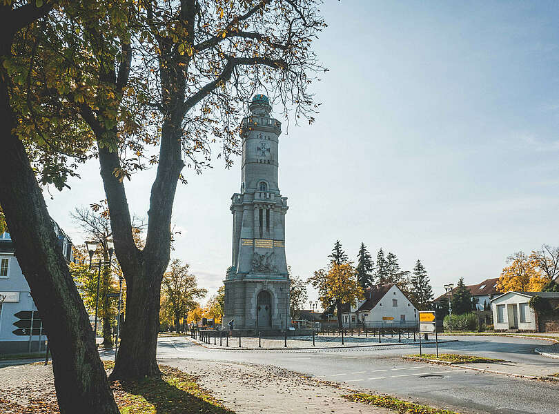 Städteporträt Großbeeren - Gedenkturm