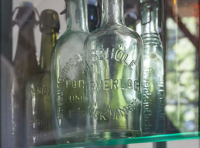 Niemegk Wasserturm Brausemuseum alte Glasflaschen