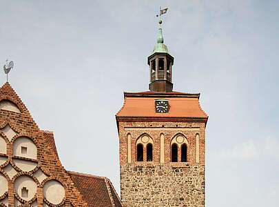 Luckenwalde Marktturm mit St. Johanniskirche