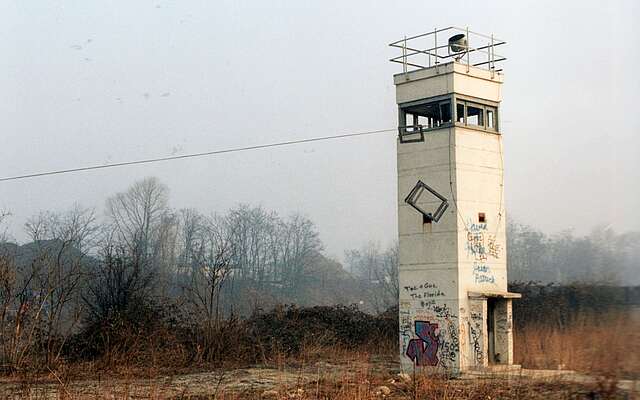 Wachturm vor der Zerstörung 1991