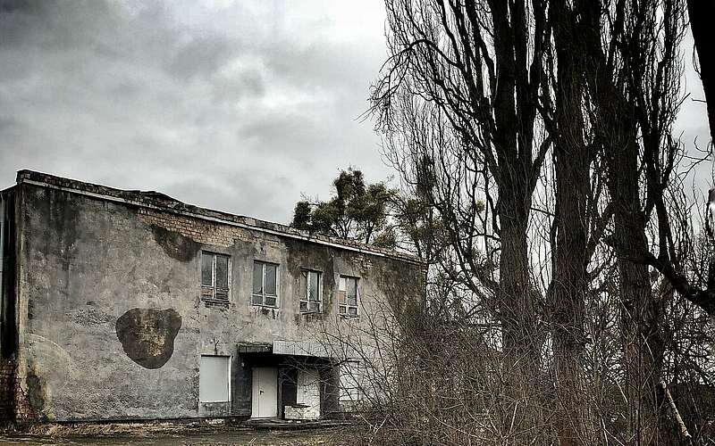 



    
        
                Überreste der russischen Garnison, Friedensstadt Glau,
            
        
                Foto: Tourismusverband Fläming e.V./Sascha Unger
            
    
