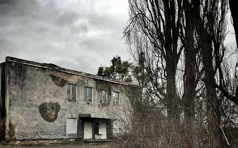 



        
            Überreste der russischen Garnison, Friedensstadt Glau,
        
    

        Foto: Fotograf / Lizenz - Media Import/Sascha Unger
    