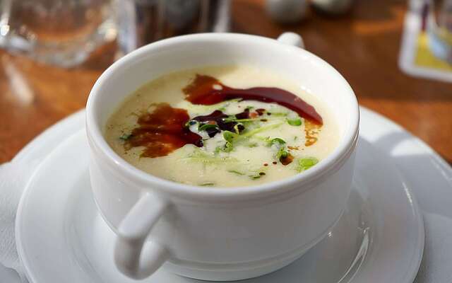 Teltower Rübchen Suppe im Böff Lamott Teltow