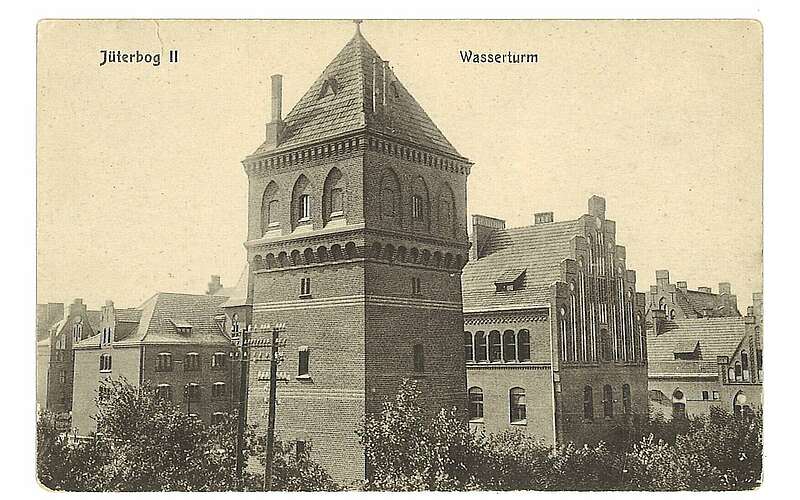 



    
        
                Wasserturm in der Bückenstraße, Jüterbog II,
            
        
                
                
                    Foto: Kein Urheber bekannt
                
            
    
