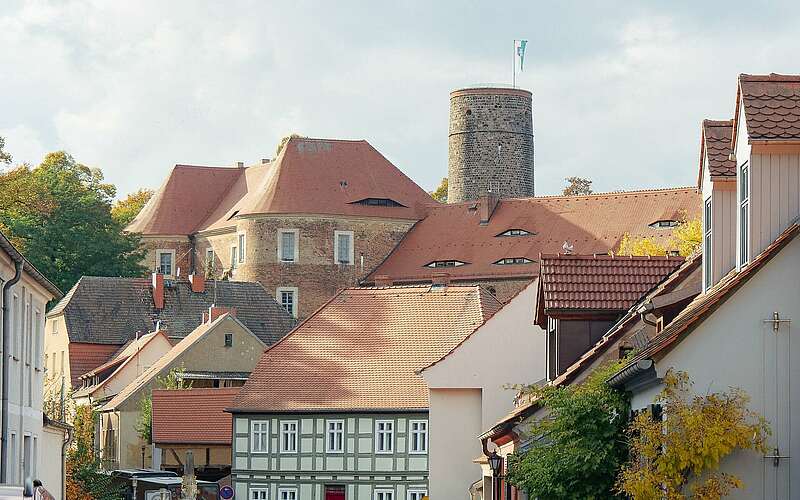 



    
        
                Stadtsilhouette Bad Belzig mit Burg Eisenhardt,
            
        
                Foto: Tourismusverband Fläming e.V./Kein Urheber bekannt
            
    
