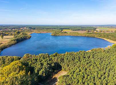 Riebener See, Dorf Rieben bei Beelitz, Naturpark Nuthe-Nieplitz, Fläming, Brandenburg, Deutschland
